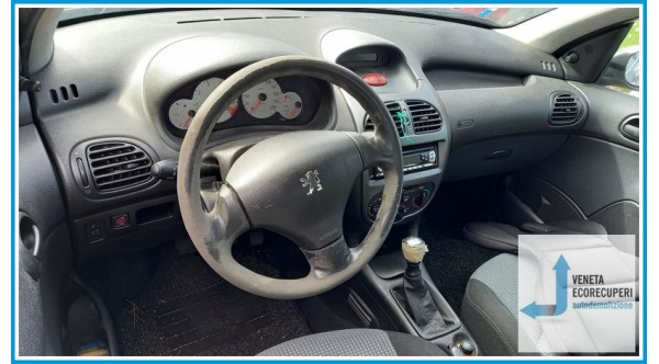 PEUGEOT 206  del 2005 parti usate e ricambi