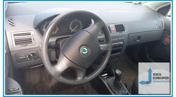 SKODA FABIA 6Y del 2006 parti usate e ricambi