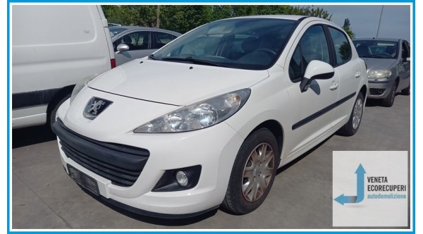 PEUGEOT 207  del 2010 parti usate e ricambi