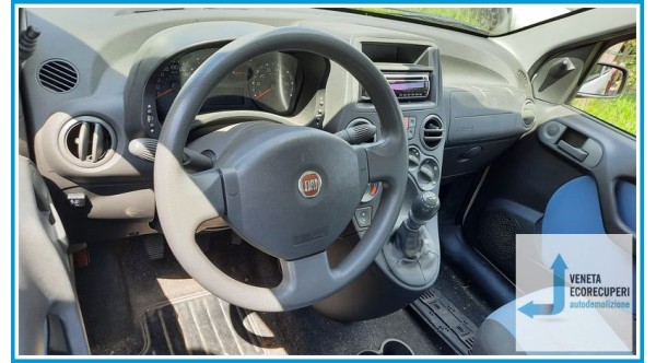FIAT PANDA 3U del 2009 parti usate e ricambi