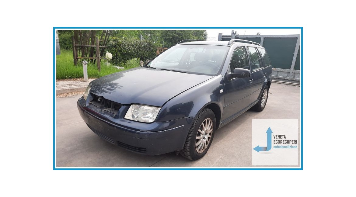 VOLKSWAGEN BORA 1J del 2004 parti usate e ricambi
