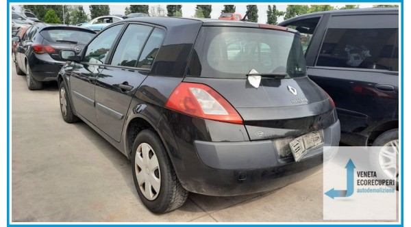 RENAULT MEGANE 2a Serie  del 2005 parti usate e ricambi