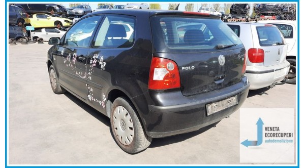 VOLKSWAGEN POLO 9N del 2002 parti usate e ricambi