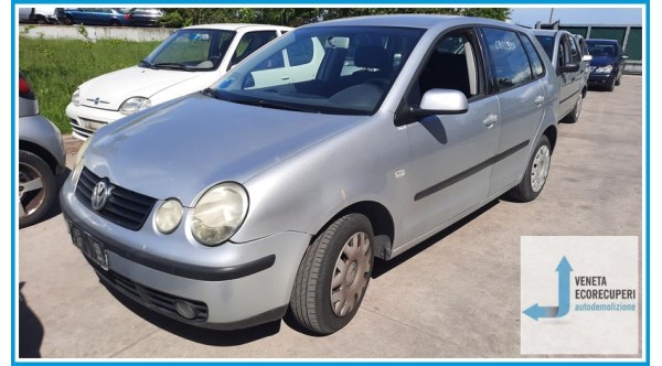VOLKSWAGEN POLO 9N del 2002 parti usate e ricambi