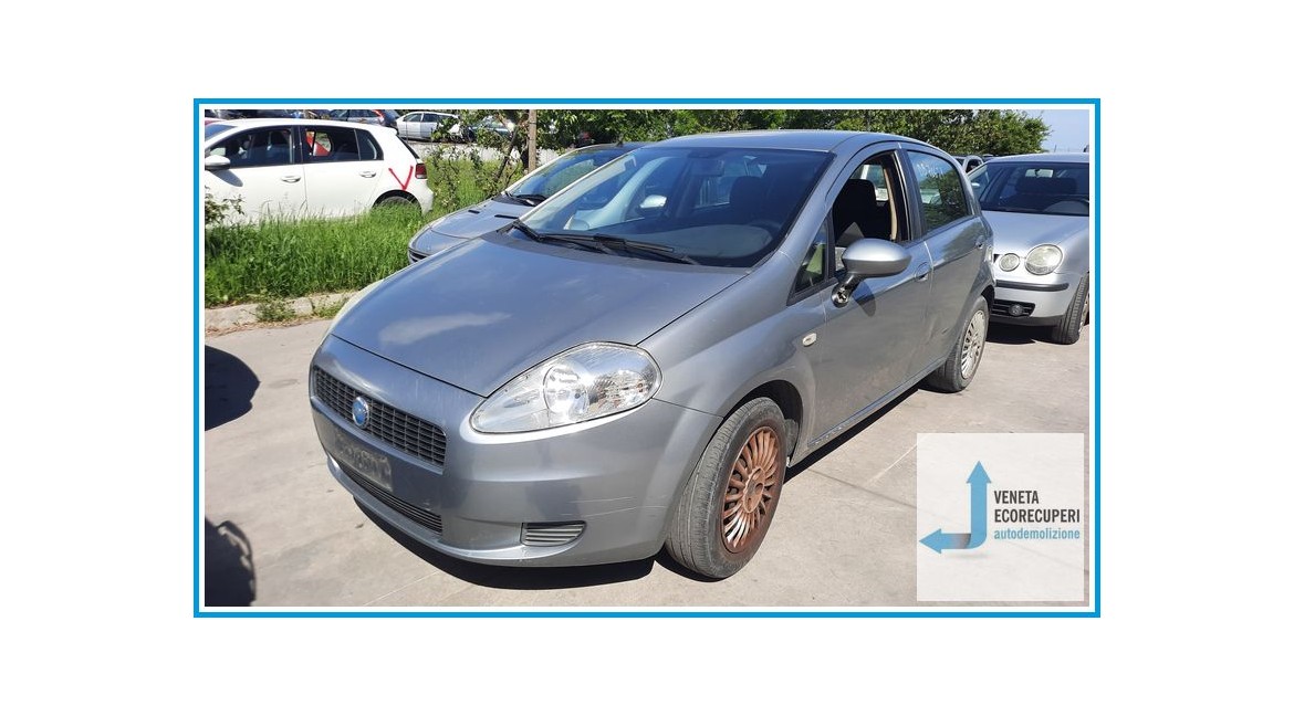 FIAT GRANDE PUNTO 2Y del 2006 parti usate e ricambi