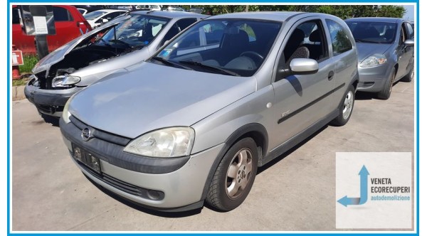 OPEL CORSA X01 del 2001 parti usate e ricambi