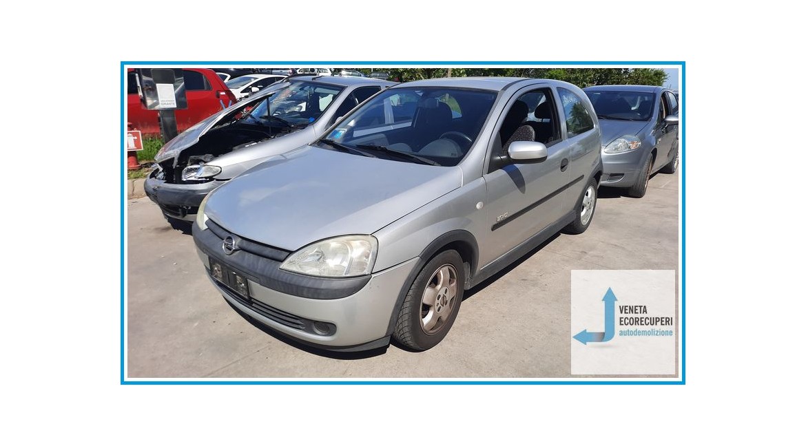 OPEL CORSA X01 del 2001 parti usate e ricambi