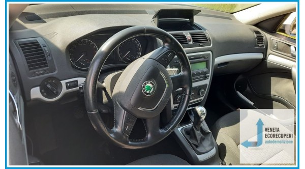 SKODA OCTAVIA 1Z del 2009 parti usate e ricambi
