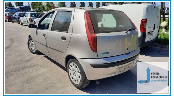 FIAT PUNTO 1N/1P del 2000 parti usate e ricambi