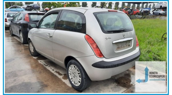 LANCIA YPSILON TE del 2006 parti usate e ricambi