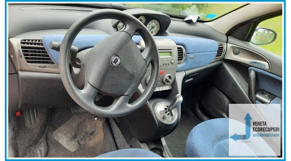 LANCIA YPSILON TE del 2006 parti usate e ricambi