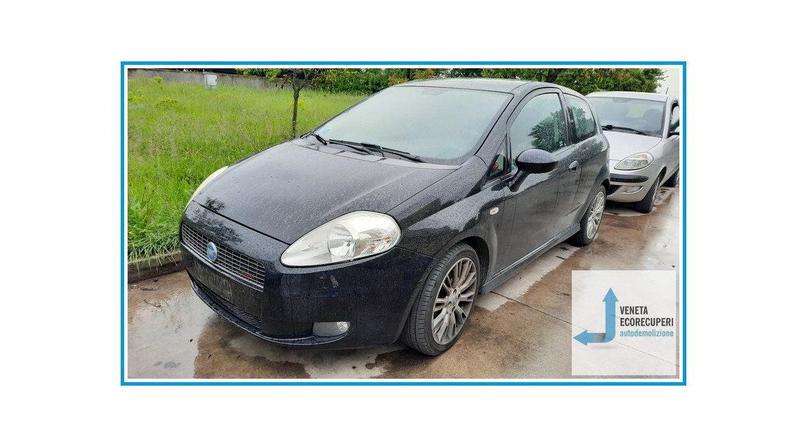 FIAT GRANDE PUNTO 2Y del 2007 parti usate e ricambi