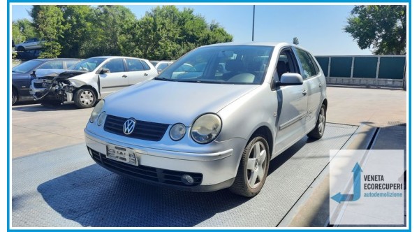 VOLKSWAGEN POLO 9N del 2004 parti usate e ricambi