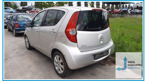 OPEL AGILA H00 del 2003 parti usate e ricambi
