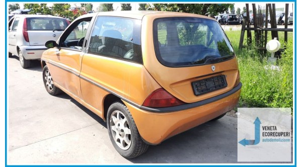 LANCIA Y  del 1997 parti usate e ricambi