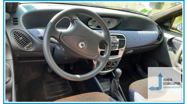 LANCIA Y  del 1997 parti usate e ricambi