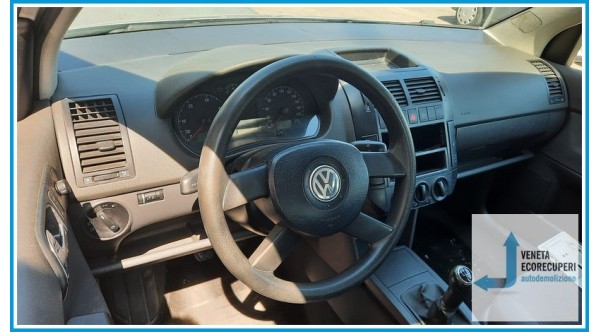 VOLKSWAGEN POLO 9N del 2004 parti usate e ricambi