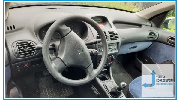 PEUGEOT 206  del 2002 parti usate e ricambi