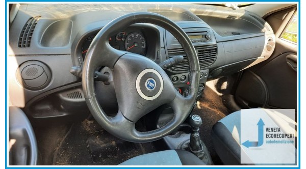 FIAT PUNTO 2U del 2006 parti usate e ricambi