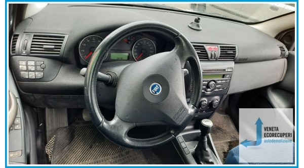 FIAT STILO 2C del 2002 parti usate e ricambi
