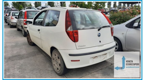 FIAT PUNTO 1N/1P del 2004 parti usate e ricambi