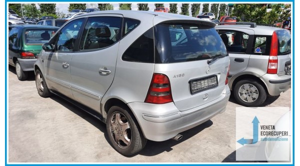 MERCEDES-BENZ Classe A W168 del 2004 parti usate e ricambi