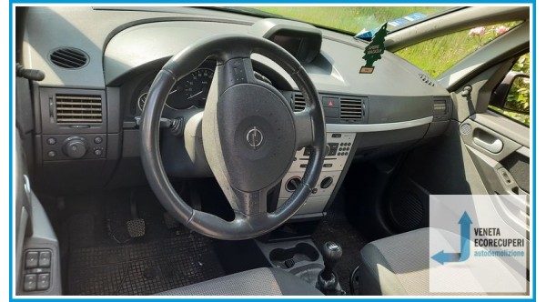 OPEL MERIVA X03 del 2004 parti usate e ricambi