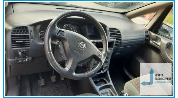 OPEL ZAFIRA T98 del 2004 parti usate e ricambi