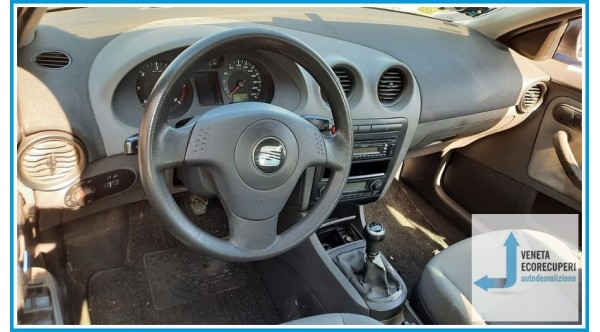 SEAT CORDOBA 6L del 2003 parti usate e ricambi