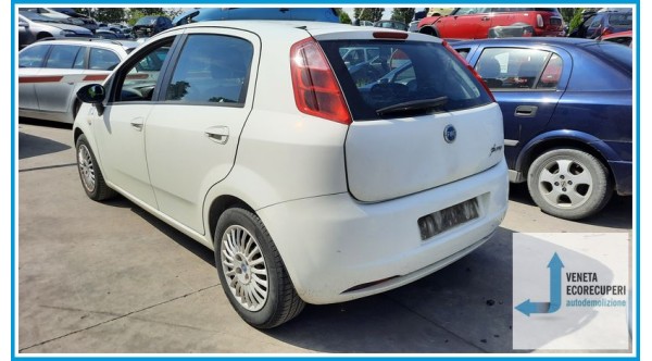 FIAT GRANDE PUNTO 2Y del 2007 parti usate e ricambi