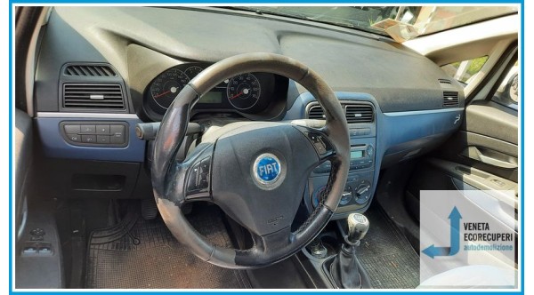 FIAT GRANDE PUNTO 2Y del 2007 parti usate e ricambi