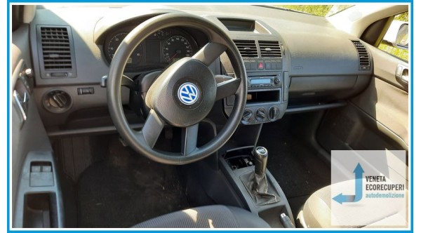 VOLKSWAGEN POLO 9N del 2002 parti usate e ricambi