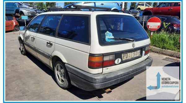 VOLKSWAGEN PASSAT 3A del 1992 parti usate e ricambi