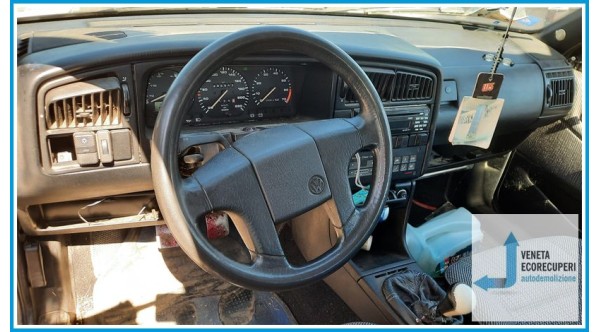 VOLKSWAGEN PASSAT 3A del 1992 parti usate e ricambi