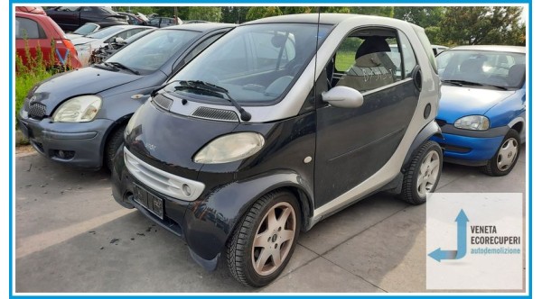 SMART COUPE' C450 del 2002 parti usate e ricambi