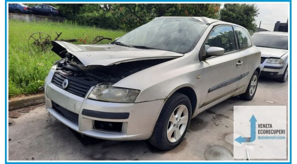 FIAT STILO 2C del 2003 parti usate e ricambi