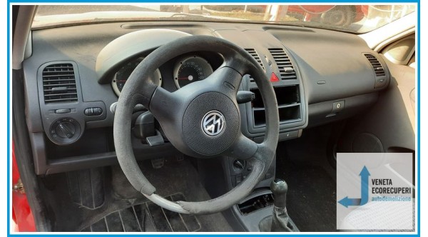VOLKSWAGEN POLO 3a Serie  del 2000 parti usate e ricambi