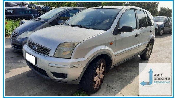 FORD FUSION CBK del 2004 parti usate e ricambi