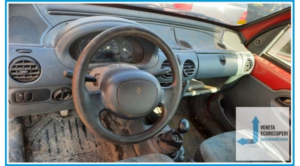 RENAULT KANGOO  del 1999 parti usate e ricambi