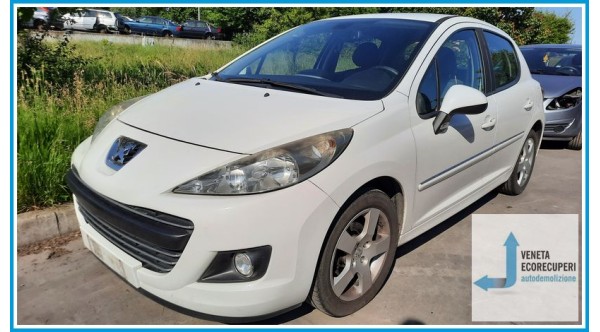PEUGEOT 207  del 2010 parti usate e ricambi