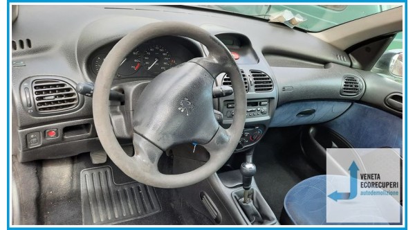 PEUGEOT 206  del 2002 parti usate e ricambi