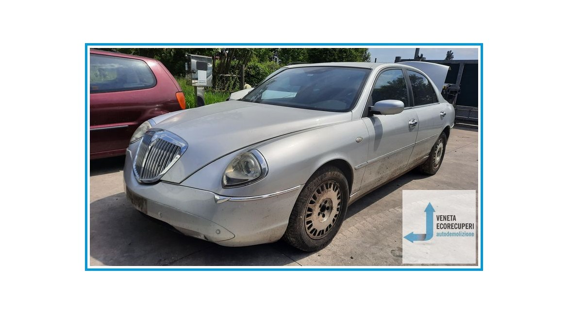 LANCIA THESIS SJ del 2004 parti usate e ricambi