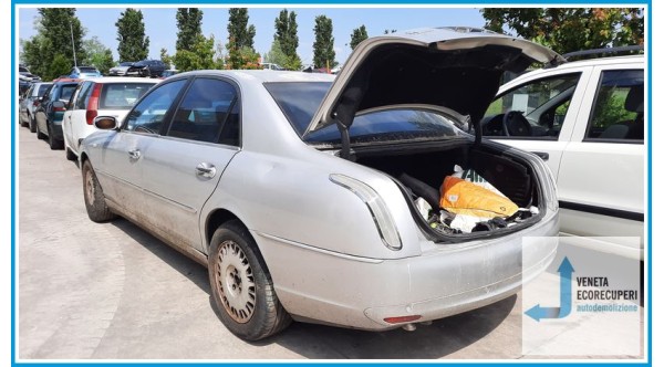 LANCIA THESIS SJ del 2004 parti usate e ricambi