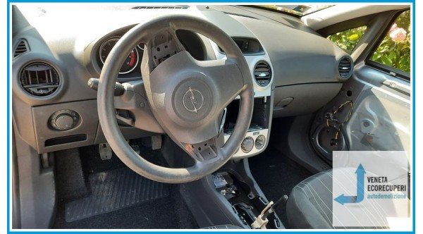 OPEL CORSA S07 del 2009 parti usate e ricambi