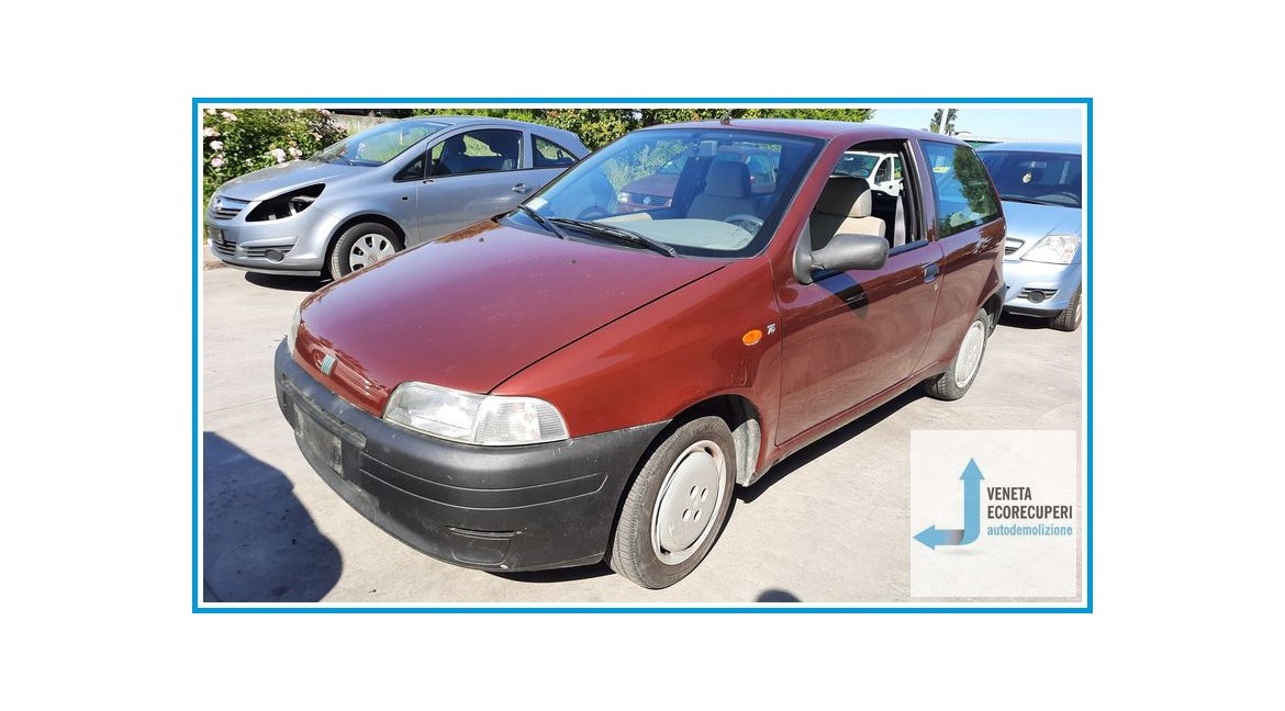 FIAT PUNTO 1a Serie  del 1994 parti usate e ricambi