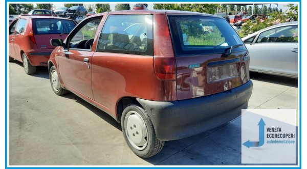 FIAT PUNTO 1a Serie  del 1994 parti usate e ricambi