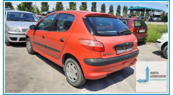 PEUGEOT 206  del 1999 parti usate e ricambi