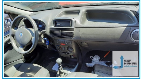 FIAT PUNTO CLASSIC 2U del 2007 parti usate e ricambi