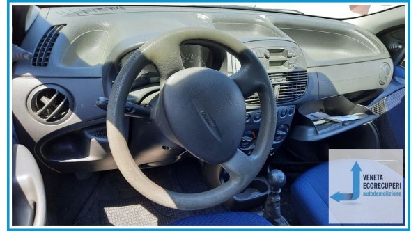 FIAT PUNTO 1N/1P del 2001 parti usate e ricambi