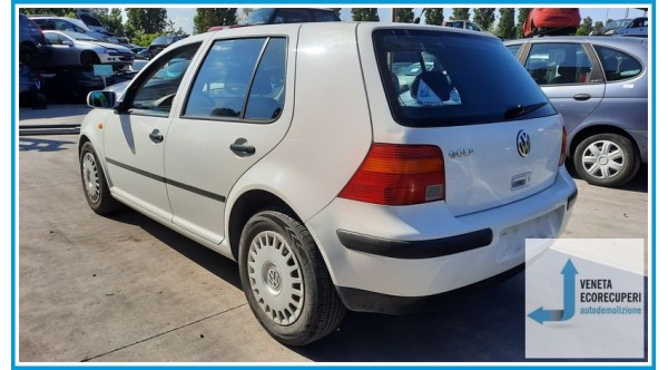 VOLKSWAGEN GOLF 1J del 1999 parti usate e ricambi